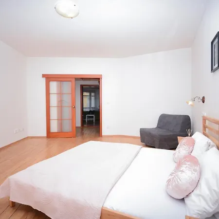 Apartment Center - Vibrant & Colorful